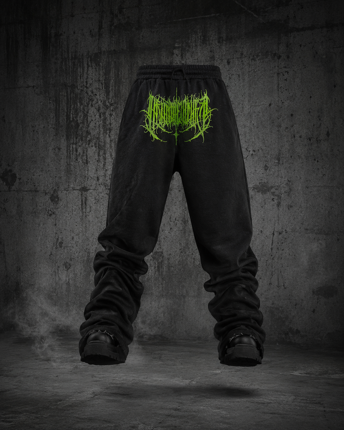 poison trakkies